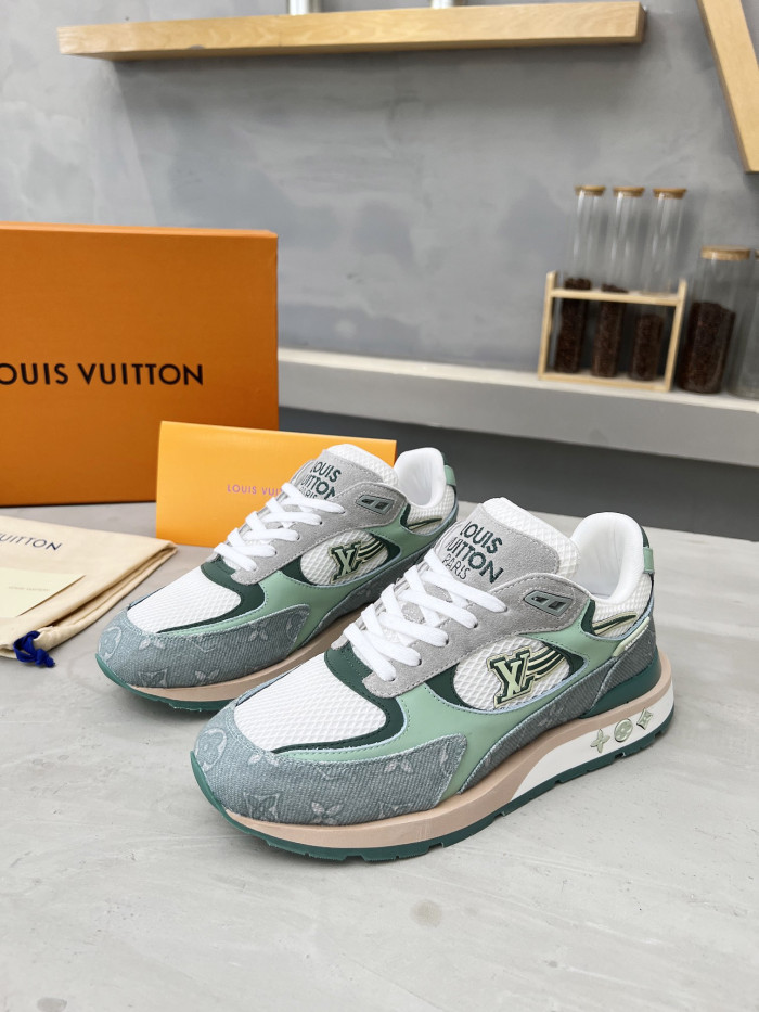 L1VV SNEAKERS