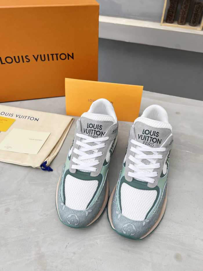 L1VV SNEAKERS