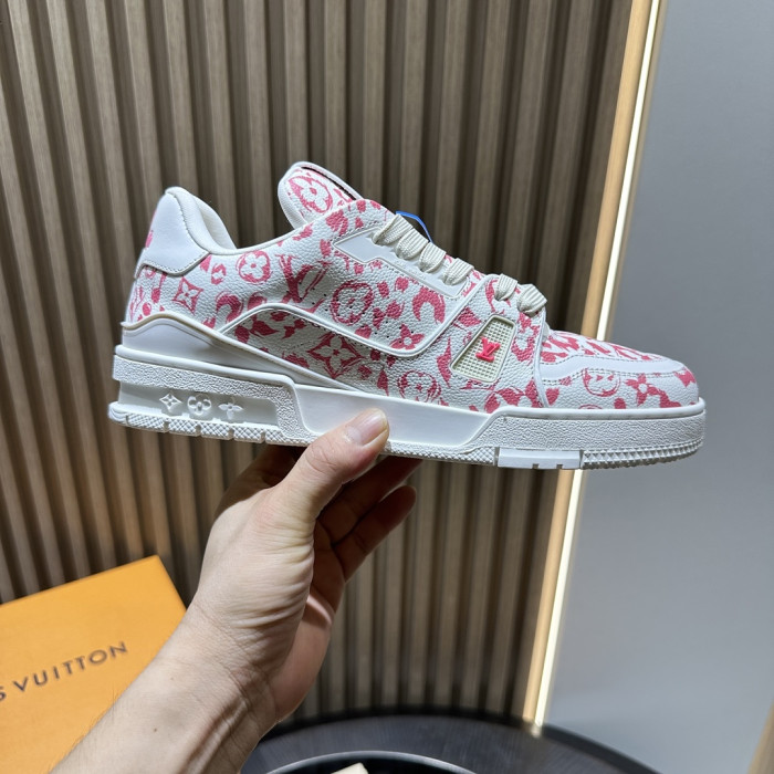 L1VV TRAINER