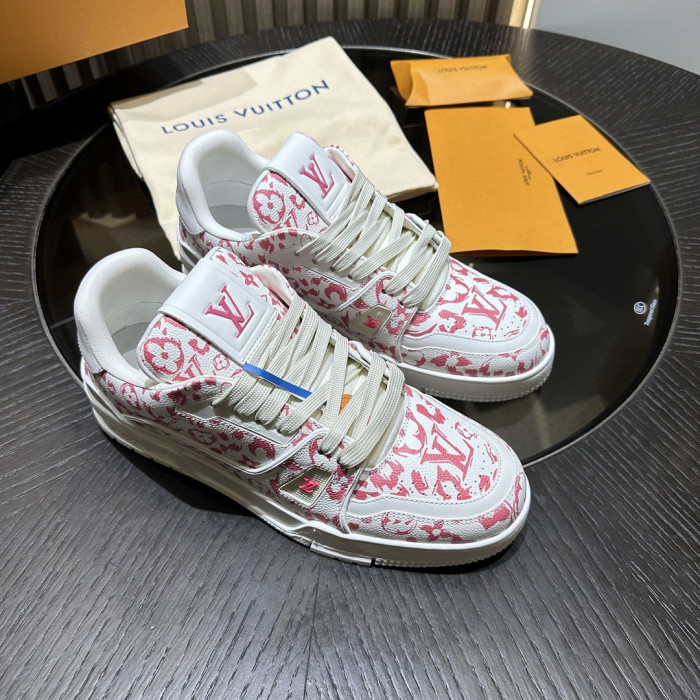 L1VV TRAINER