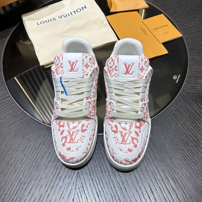 L1VV TRAINER