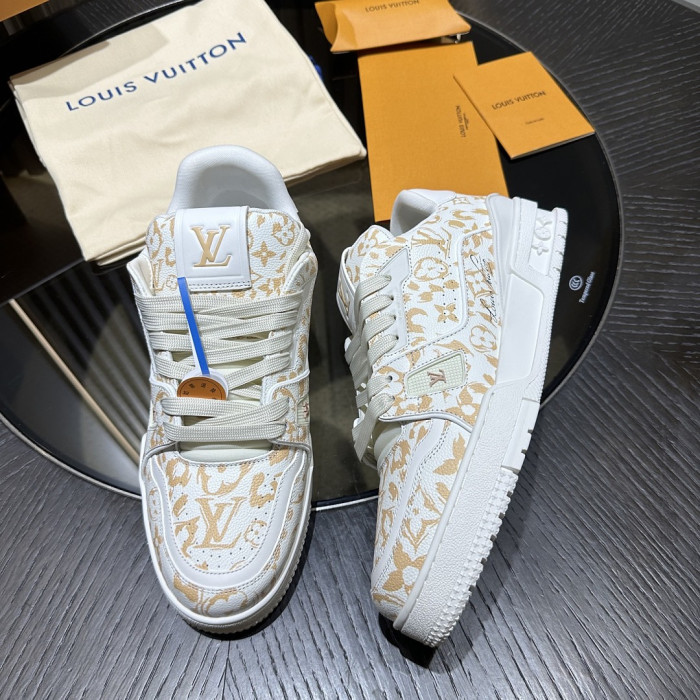 L1VV TRAINER