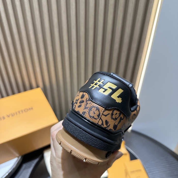 L1VV TRAINER