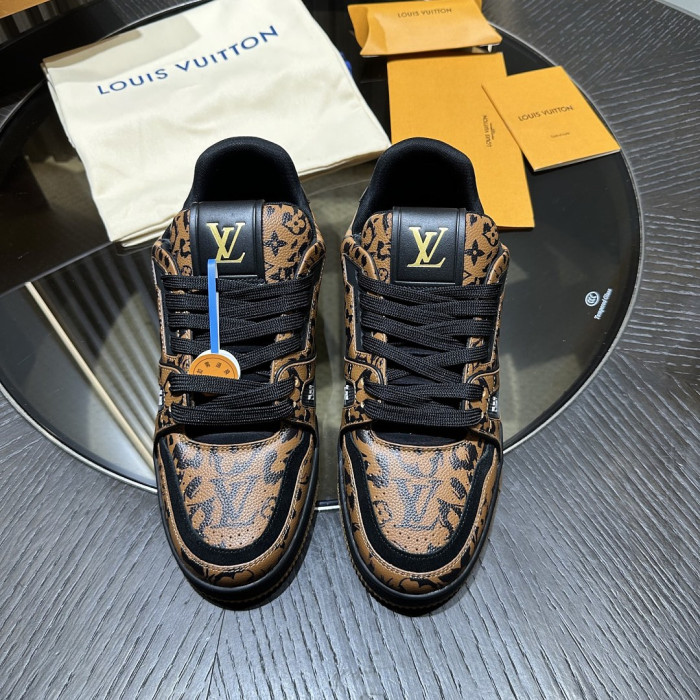 L1VV TRAINER