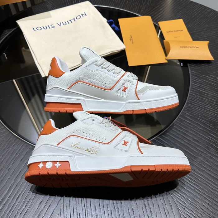 L1VV TRAINER