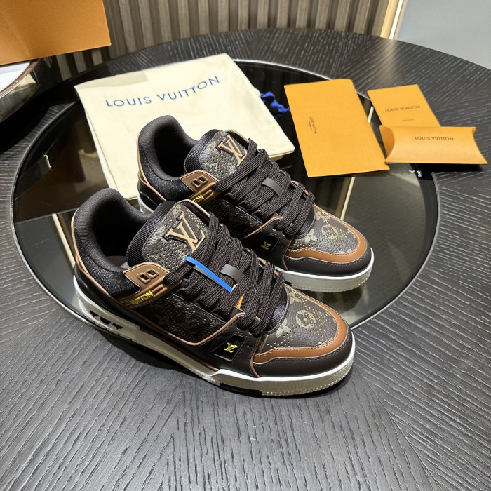 L1VV TRAINER