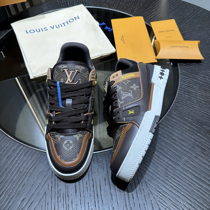 L1VV TRAINER