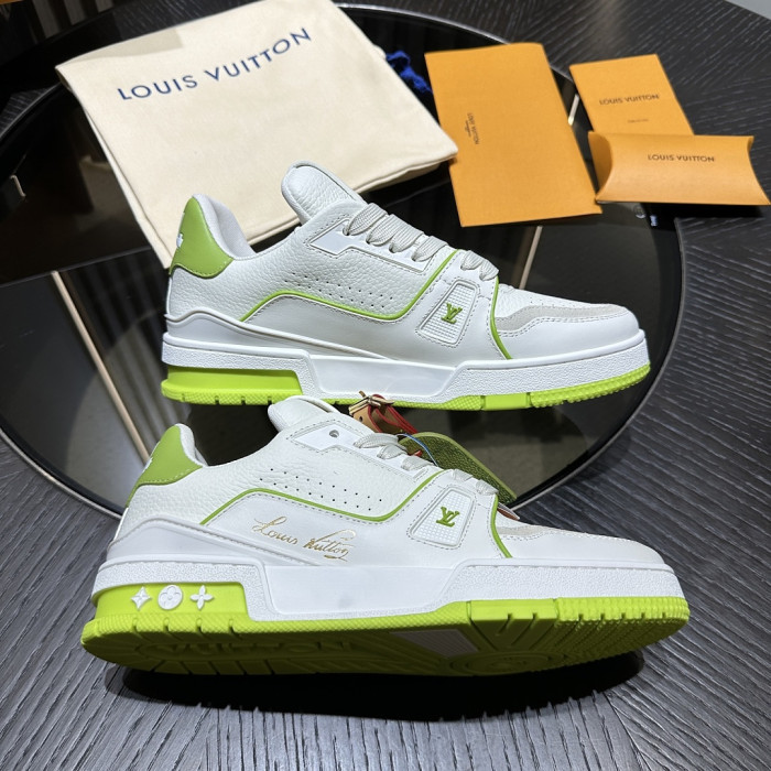 L1VV TRAINER