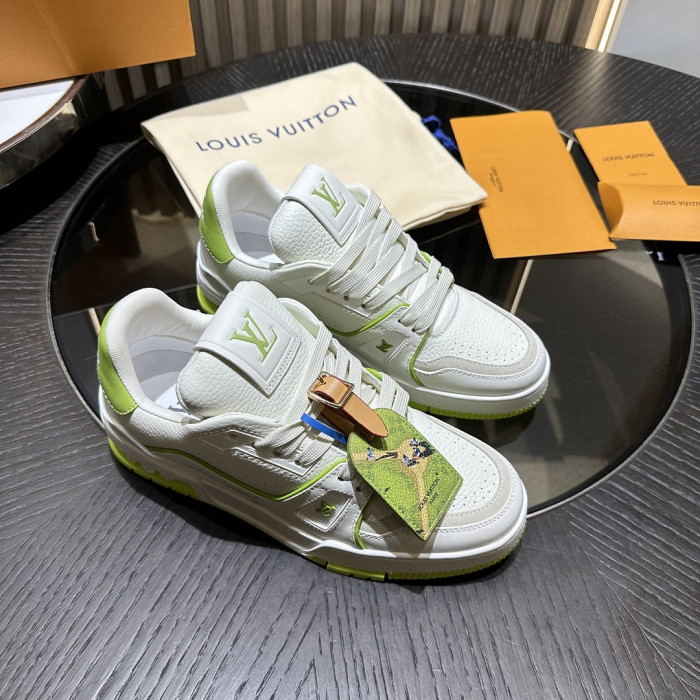 L1VV TRAINER