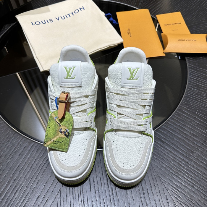 L1VV TRAINER