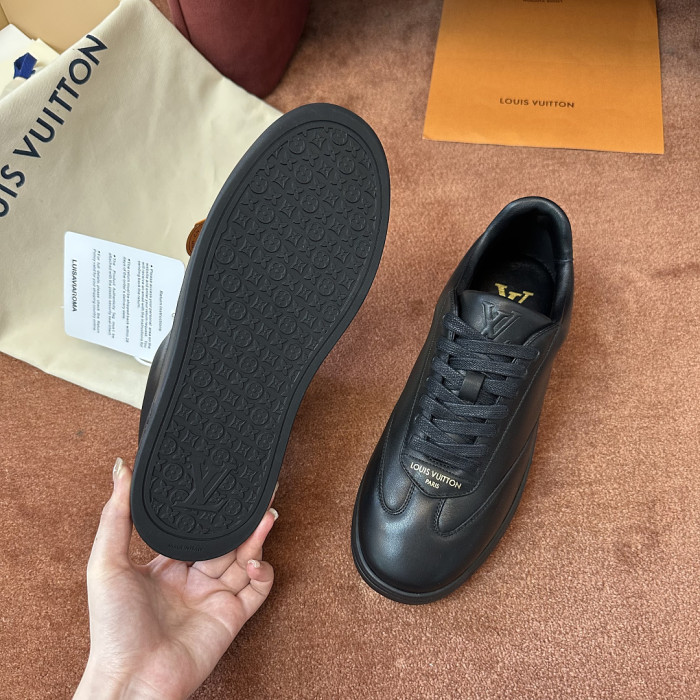 L1VV Flash Sneakers