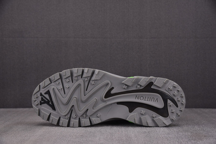 L1VV Sneakers