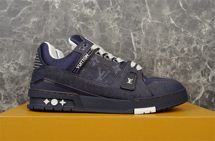 L1VV TRAINER-BLUE
