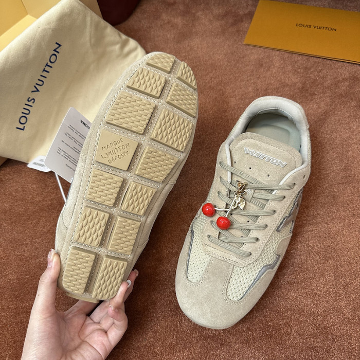 L1VV Rally Sneakers