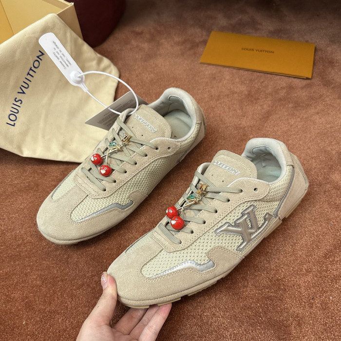 L1VV Rally Sneakers