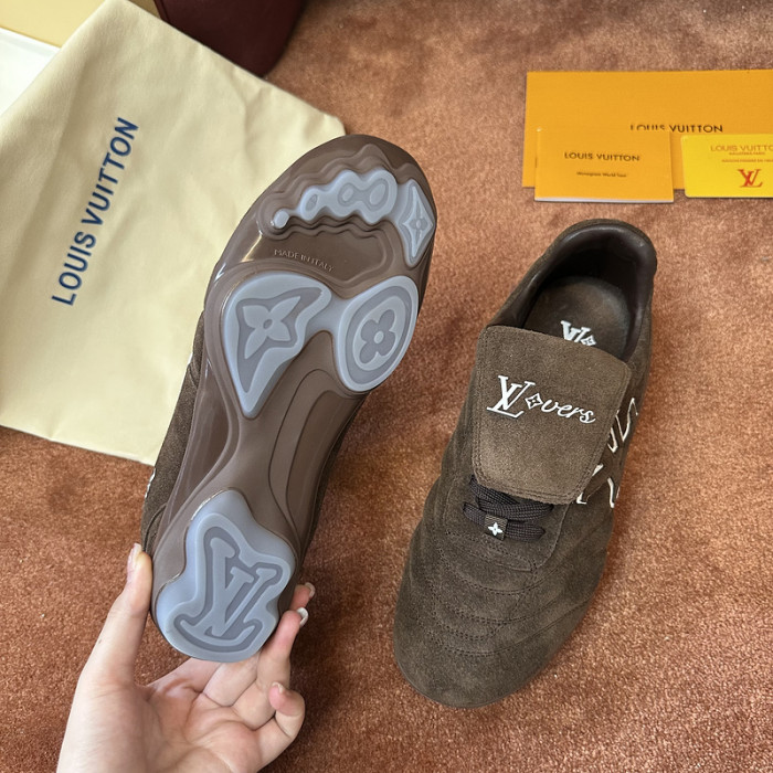 L1VV Footprint Sneakers
