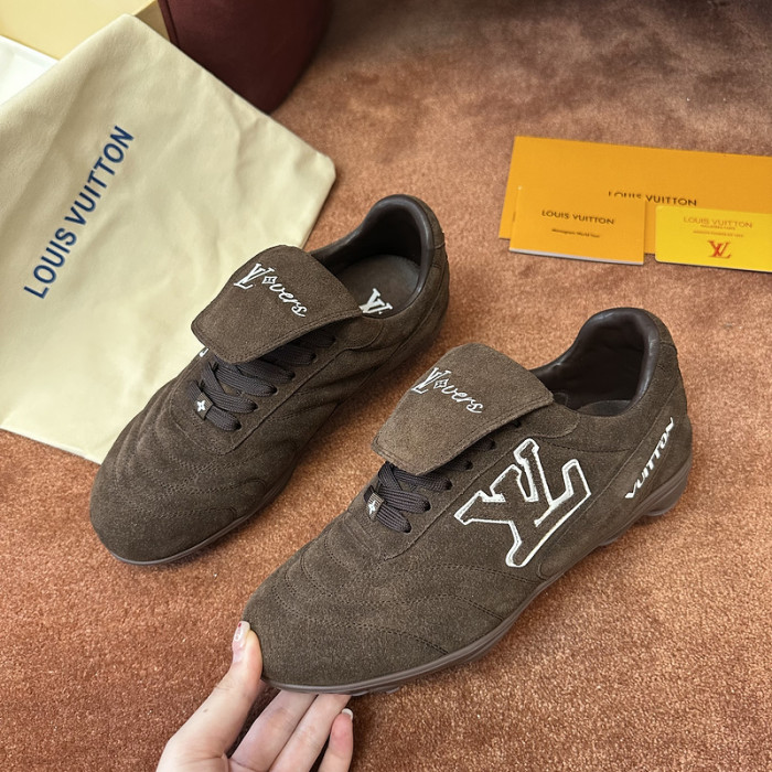 L1VV Footprint Sneakers