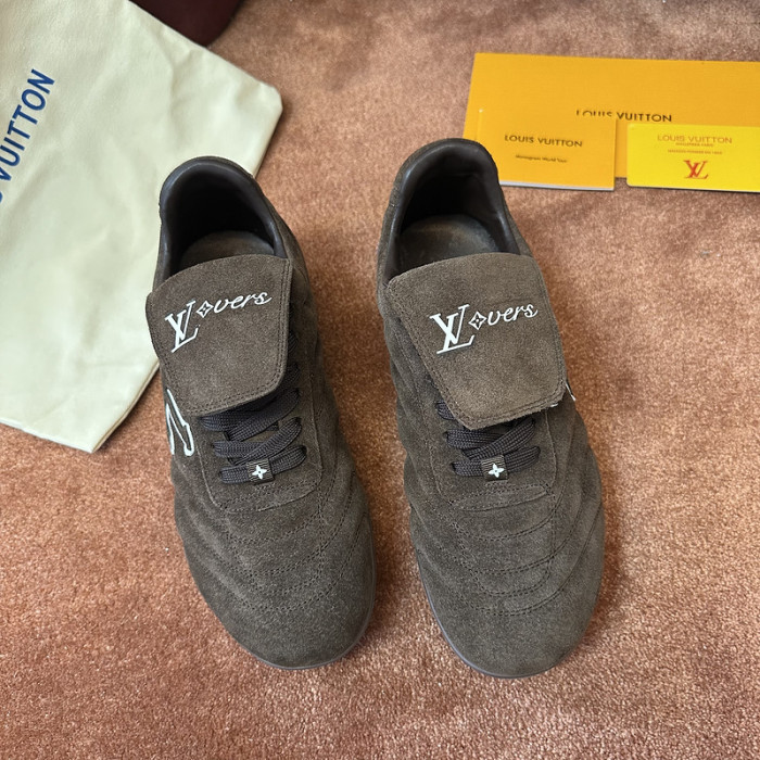 L1VV Footprint Sneakers