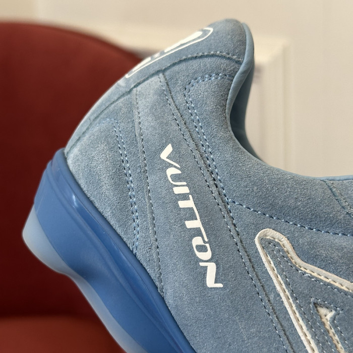 L1VV Footprint Sneakers