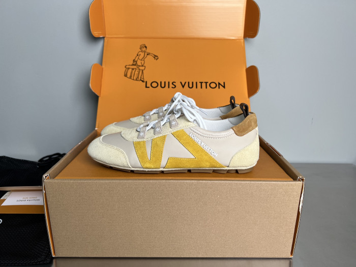 L1VV Sneakerina mary jane