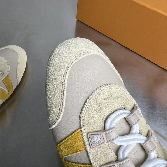 L1VV Sneakerina mary jane