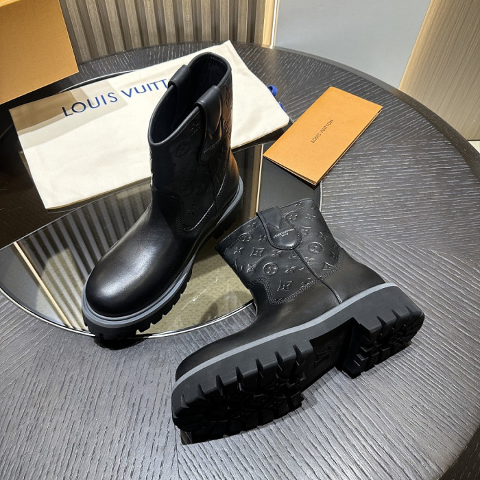 L1VV Ranger Boots