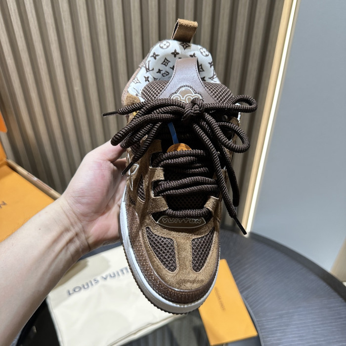 L1VV TRAINER