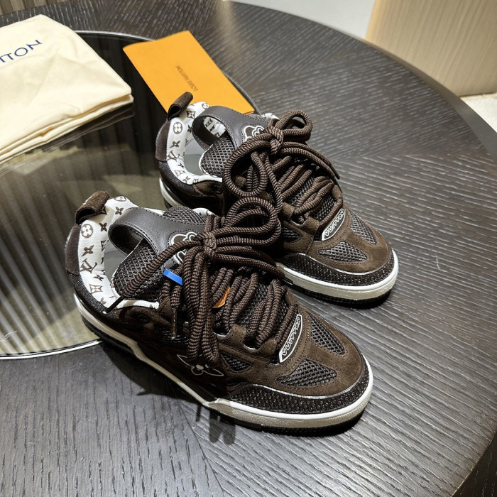 L1VV TRAINER