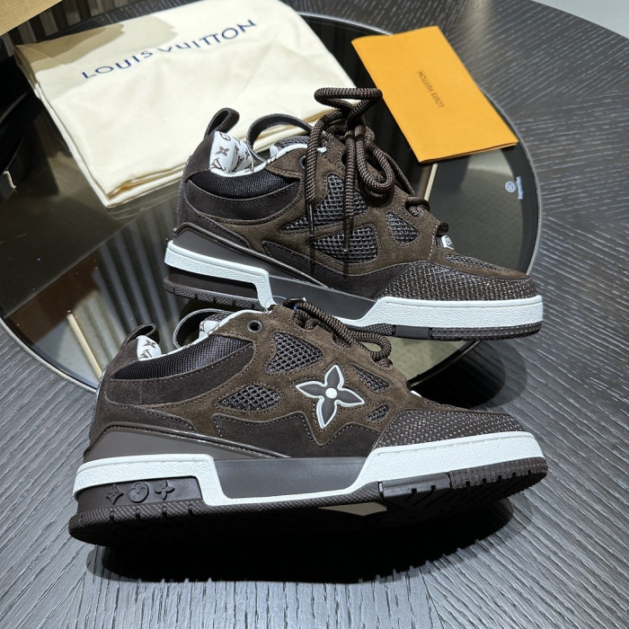 L1VV TRAINER