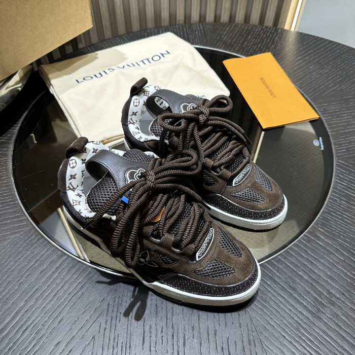 L1VV TRAINER