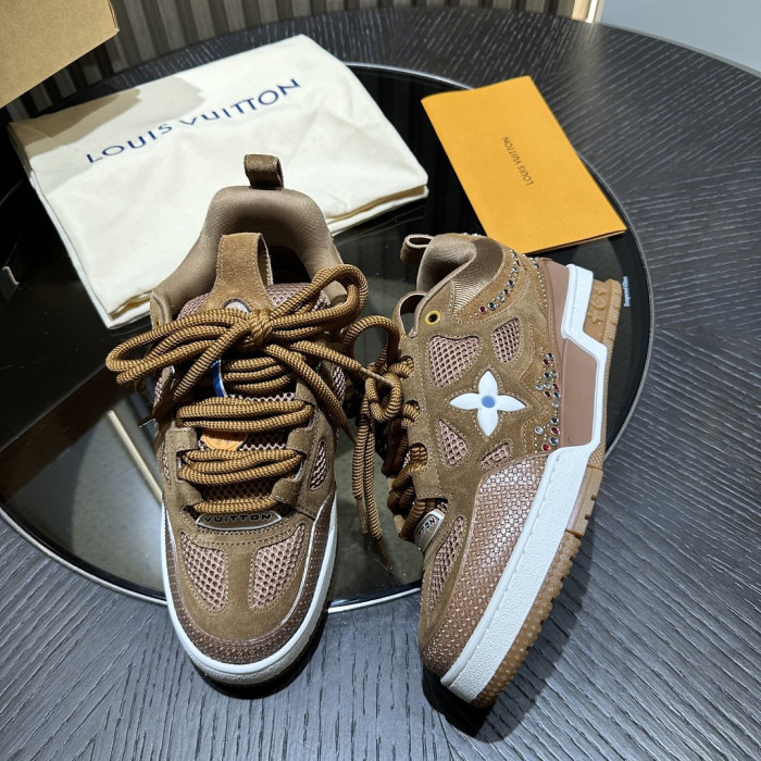 L1VV TRAINER