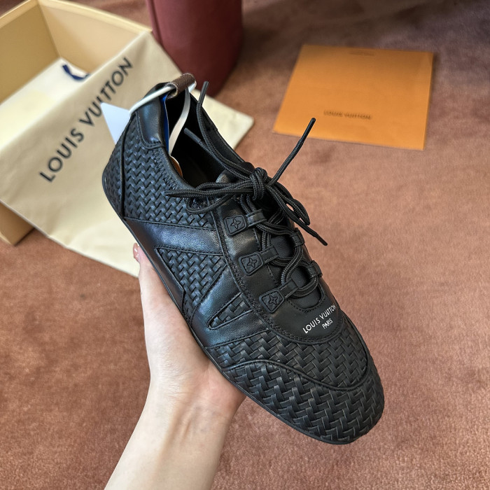 L1VV Sneakerina mary jane