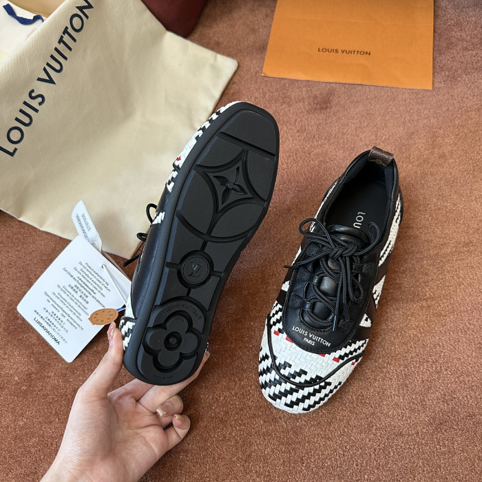 L1VV Sneakerina mary jane