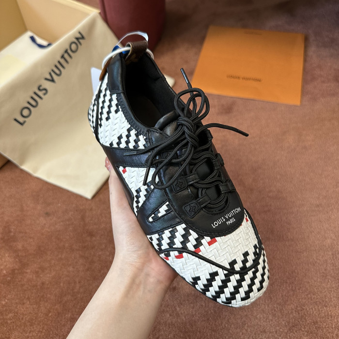 L1VV Sneakerina mary jane