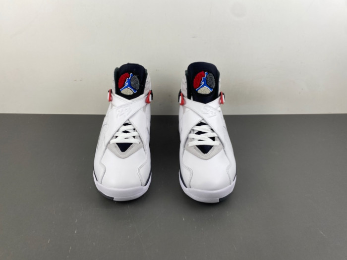 Air Jordan 8 “Bugs Bunny” 305381-100