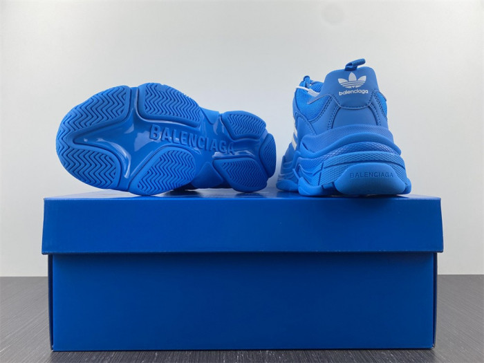 balen triple s trainer 524039 w1fc3 9024