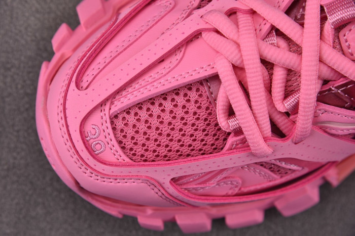 Balen Track Sneakers with Charms 542436 WTRCH 5000