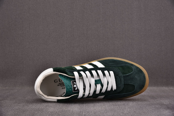 a*d*das x G*u*i1 gazelle