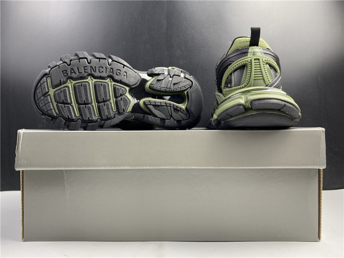 balen track.2 trainer 