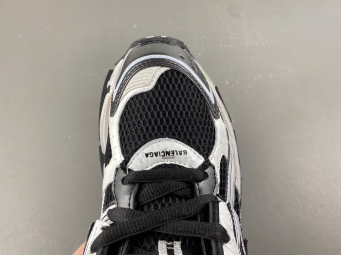 Balen Runner Sneakers LED 677403 W3RB2 9010