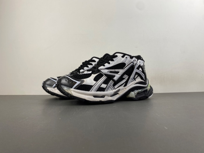 Balen Runner Sneakers LED 677403 W3RB2 9010