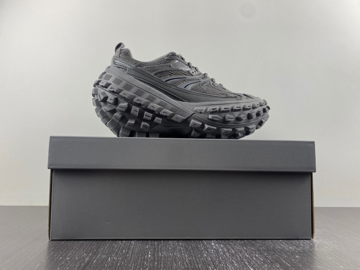 balen defender 685613-w2ra6 3000