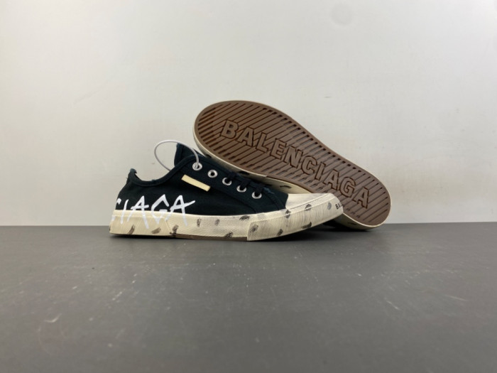 Balen Paris Low 688754 W3RR5 1099