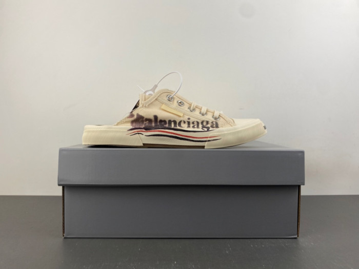 Balen Wmns Graffiti Paris Mule 