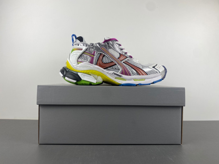 Balen Runner Sneakers 772774 W3RBW 9168