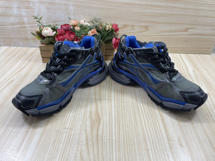 Balen Runner Sneakers 772774 WRNGM 1410