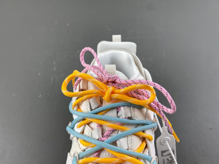 Balen Track Sneakers 800592 WTRHK 0123