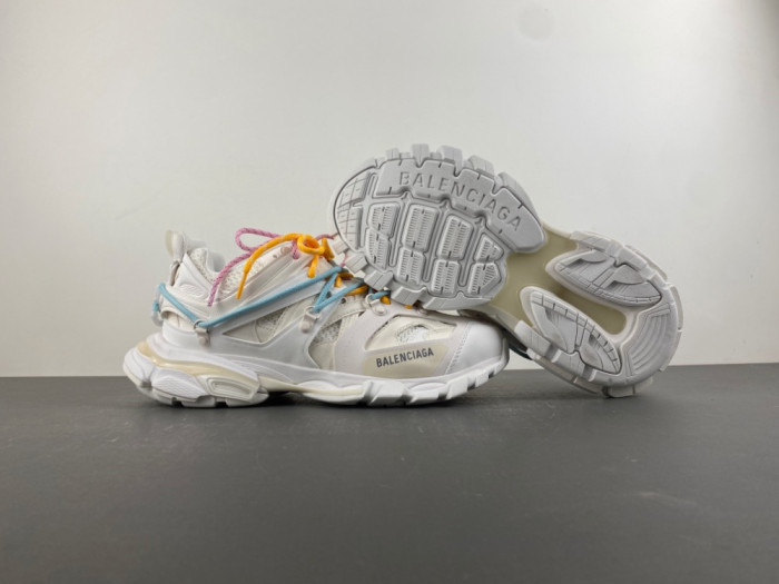 Balen Track Sneakers 800592 WTRHK 0123