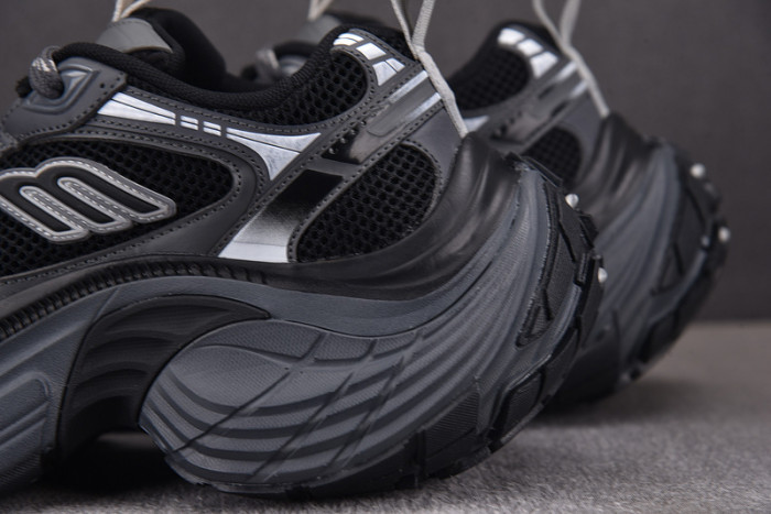 Balen 6XL SNEAKER 815859 W2MV2 1012