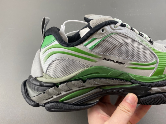 Balen Triple S.2 Sneaker 865849 WTRS2 1133